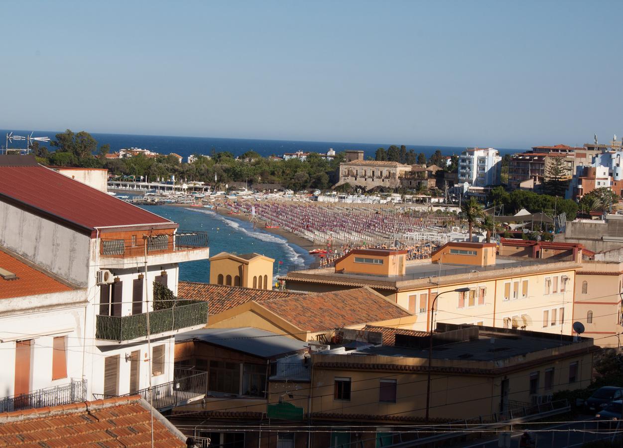 Bed & Breakfast Lighea Giardini-Naxos Exterior foto